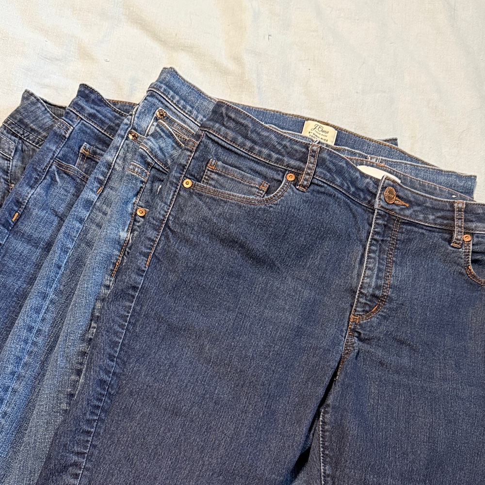 Bundle of 5 skinny jeans